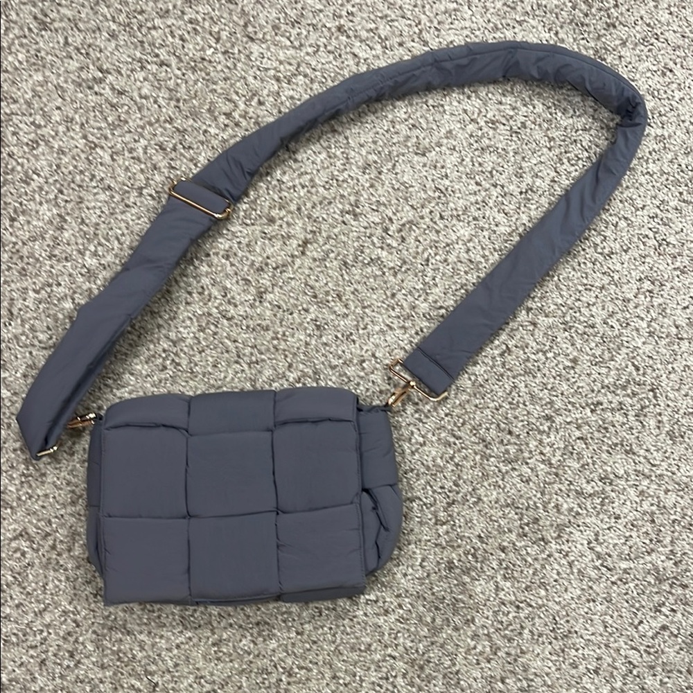 Stylish Grey Quilted Crossbody Bag